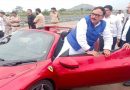 पीथमपुर में 350 किमी की गति से दौड़ने वाली कार में मंत्री महेंद्रनाथ पांडेय ने किया सफर